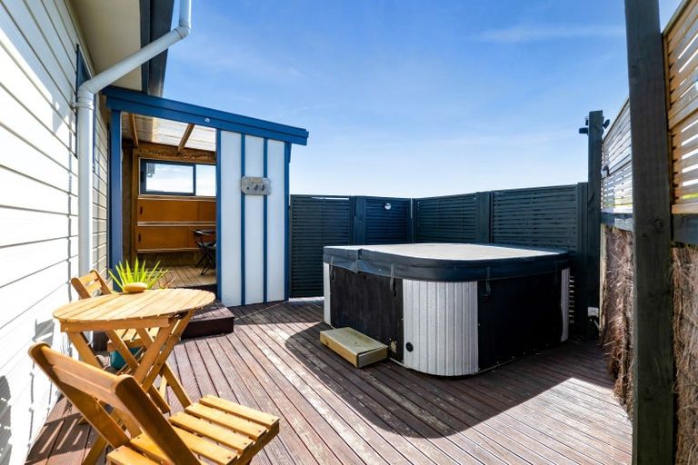 Photo of property in 10 Rosemount Road, Waverley, 4591