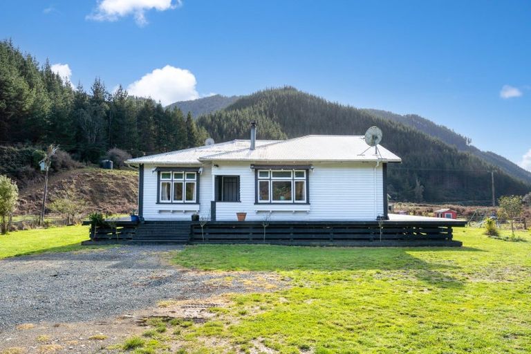 Photo of property in 174 Hori Bay Road, 174 Hori Bay Road, Whangamoa, Rai Valley, 7071