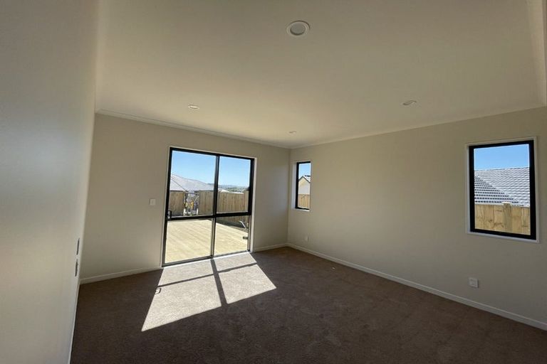 Photo of property in 52 Peacock Place, Pokeno, 2402