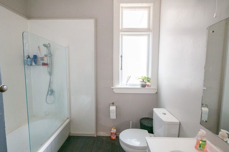 Photo of property in 30 Victoria Road, Saint Kilda, Dunedin, 9012