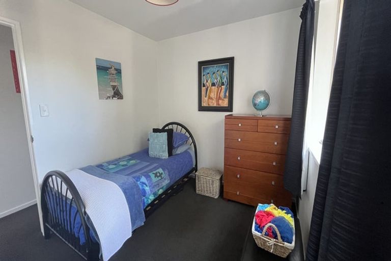 Photo of property in 2/21a Fenhall Street, Russley, Christchurch, 8042