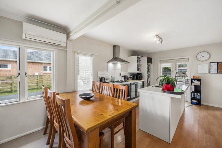 Photo of property in 19 Shirley Street, Mangakakahi, Rotorua, 3015