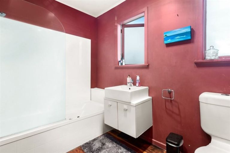 Photo of property in 3a Kingdom Drive, Fairy Springs, Rotorua, 3015