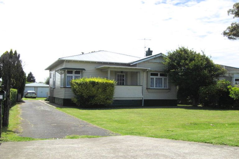 Photo of property in 159 Coronation Road, Mangere Bridge, Auckland, 2022