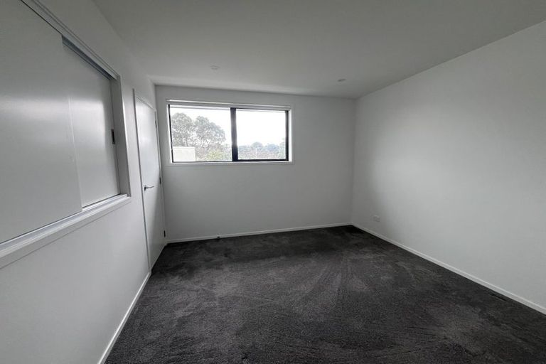 Photo of property in 2/36 Mitchell Street, Epuni, Lower Hutt, 5011