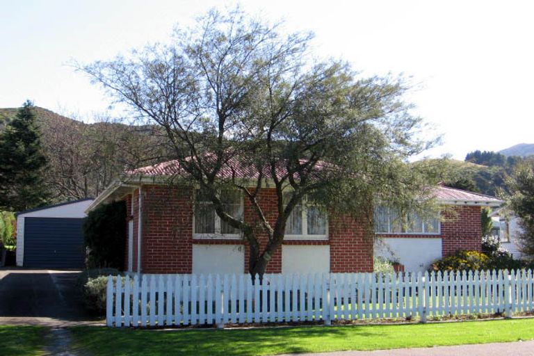 Photo of property in 69 Watt Street, Featherston, 5710