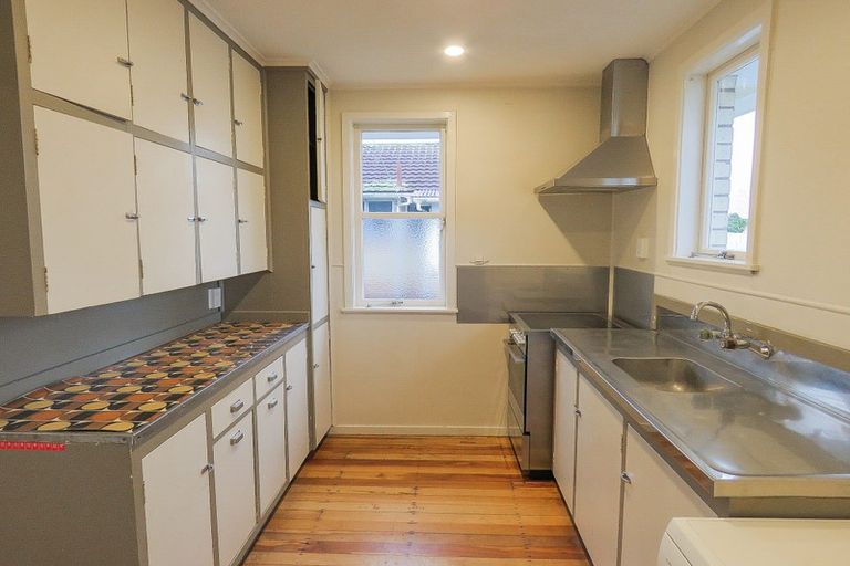 Photo of property in 46 Vardon Road, St Andrews, Hamilton, 3200