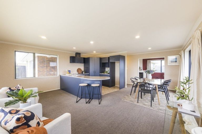 Photo of property in 40 Brooklyn Heights Drive, Kelvin Grove, Palmerston North, 4414