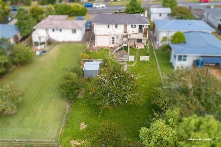 Photo of property in 29 Golf Road, New Lynn, Auckland, 0600
