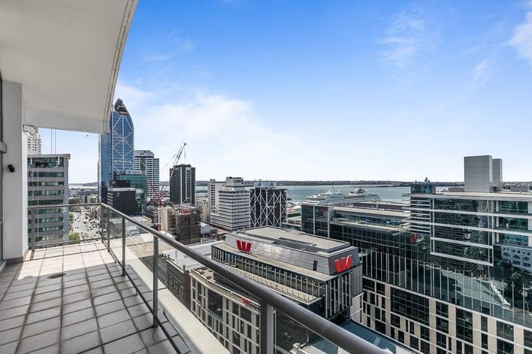 Photo of property in Tower Hill Apartments, 15f/1 Emily Place, Auckland Central, Auckland, 1010