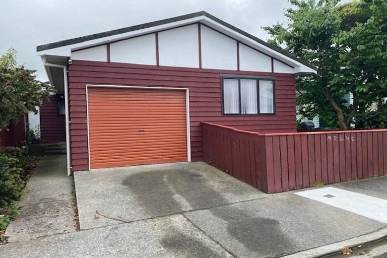 Photo of property in 6/21 Rotoiti Street, Johnsonville, Wellington, 6037