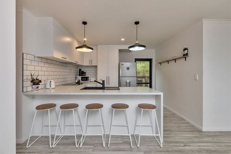 Photo of property in 25 Catherin Servant Close, Maunu, Whangarei, 0110