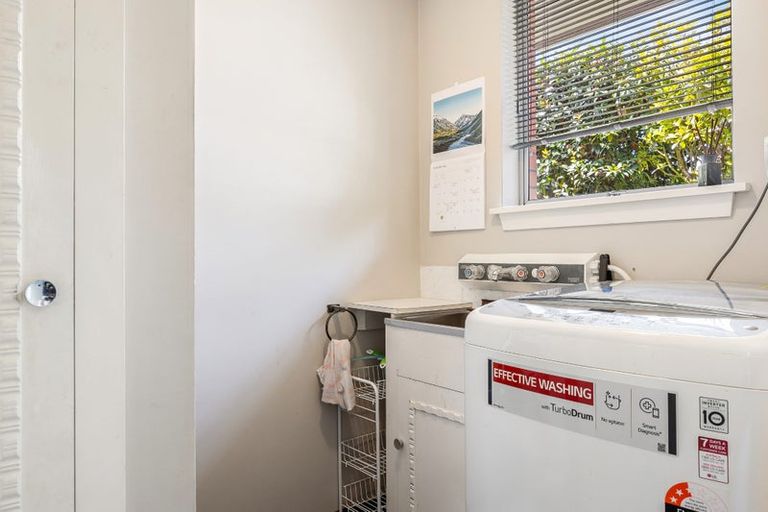 Photo of property in 138 Warren Crescent, Hillmorton, Christchurch, 8025