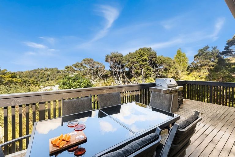 Photo of property in 8 Island View Close, Paihia, 0200