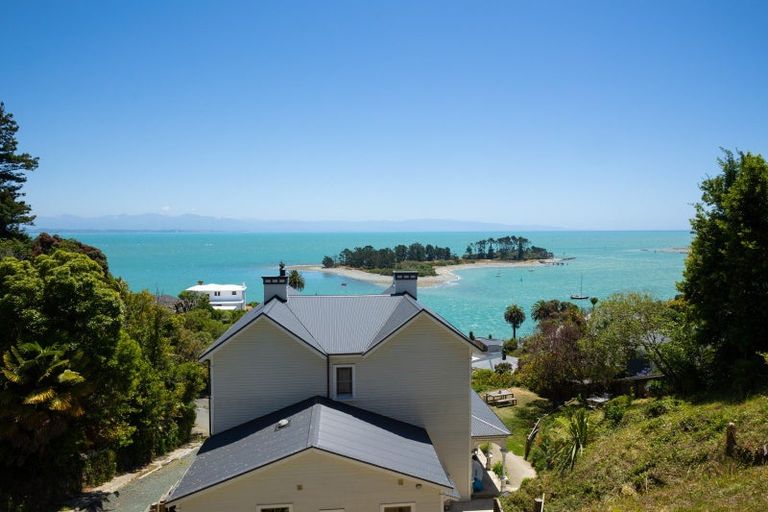 Photo of property in 5 Whitby Road, Britannia Heights, Nelson, 7010