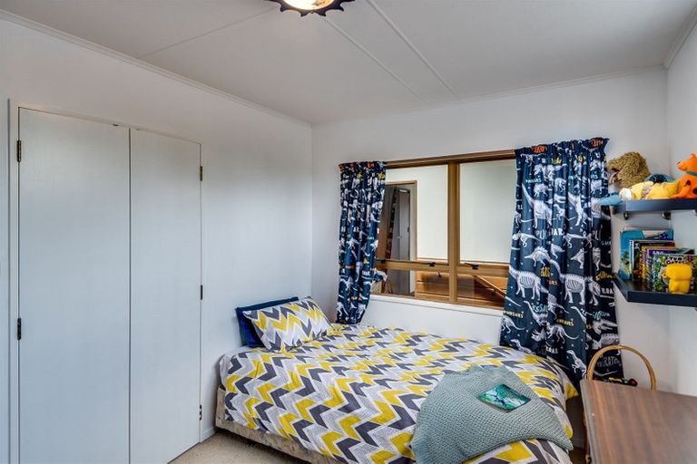 Photo of property in 22 Gebbie Road, Taradale, Napier, 4112