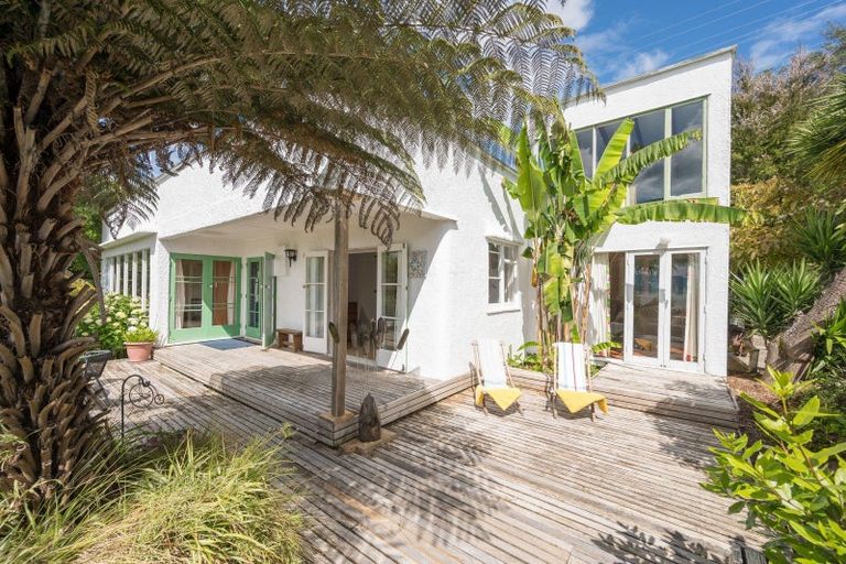 Photo of property in 6 Korepo Road, Ruby Bay, Upper Moutere, 7173