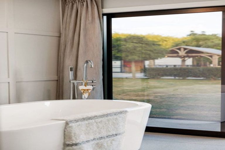 Photo of property in 6 Thirlwall Lane, Cambridge, 3495