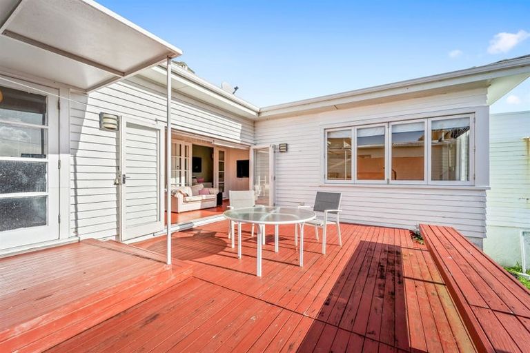 Photo of property in 15 Tennyson Avenue, Takapuna, Auckland, 0622