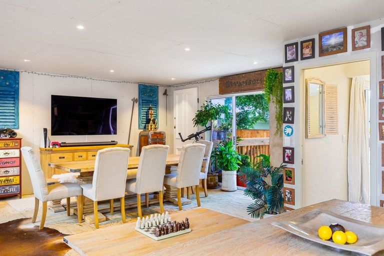 Photo of property in 1/350 Royal Road, Massey, Auckland, 0614