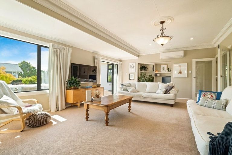 Photo of property in 28 Riccarton Road East, East Taieri, Mosgiel, 9024