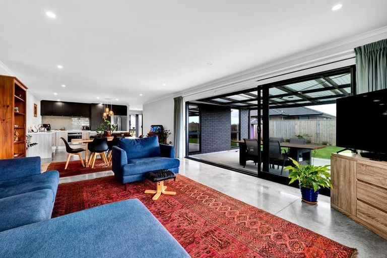 Photo of property in 24 Papawhero Drive, Bell Block, New Plymouth, 4312