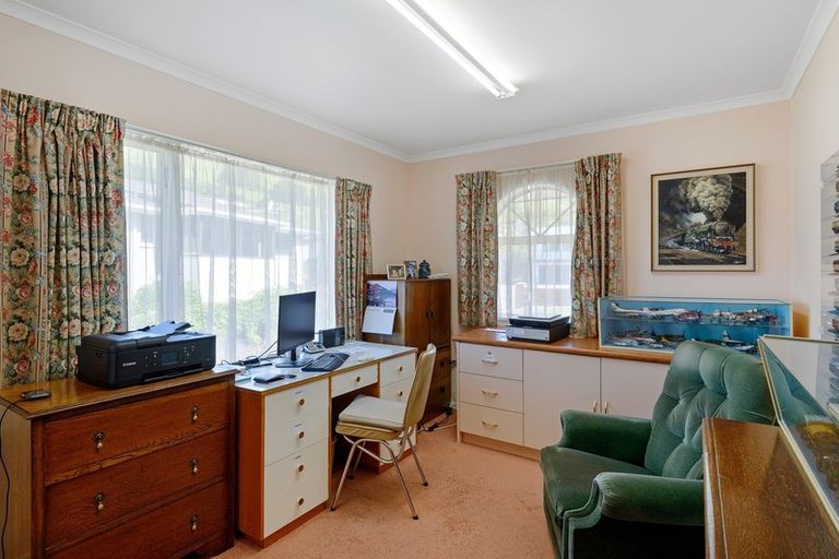 Photo of property in 31 Harbour View Terrace, Cass Bay, Lyttelton, 8082