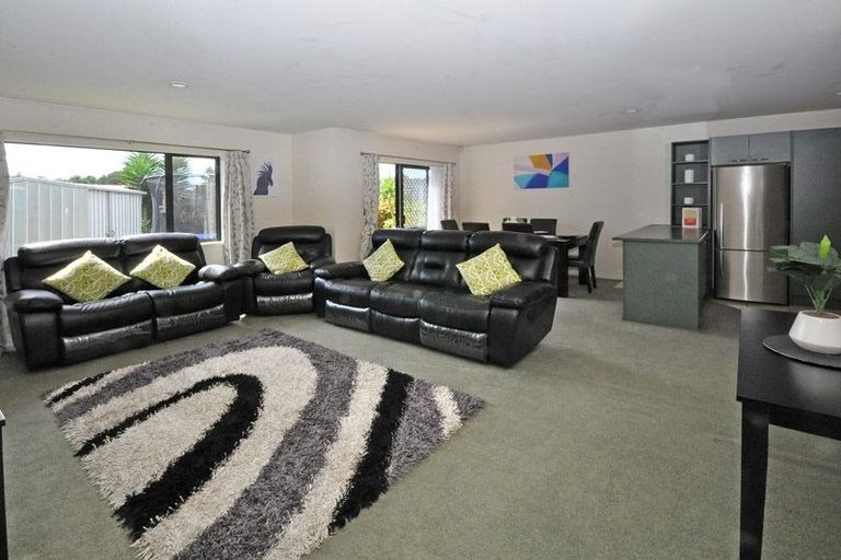 Photo of property in 15/18 Alicante Avenue, Hillpark, Auckland, 2102