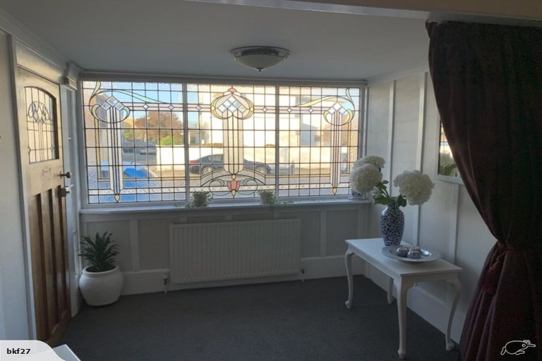 Photo of property in 124 Purchas Street, Edgeware, Christchurch, 8013