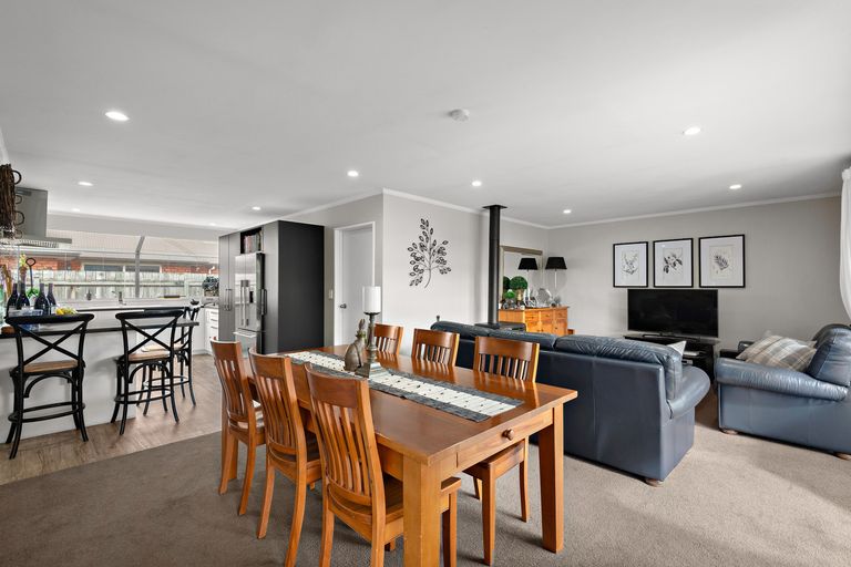 Photo of property in 54 Silverstream Drive, Mosgiel, 9024