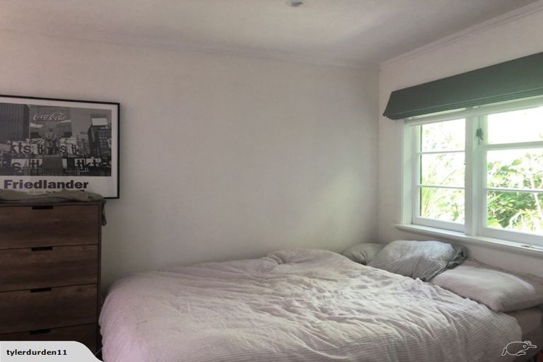 Photo of property in 74 Mills Road, Brooklyn, Wellington, 6021