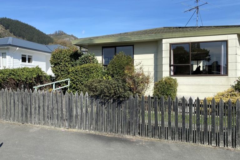 Photo of property in 1/68 Wellington Street, Nelson South, Nelson, 7010