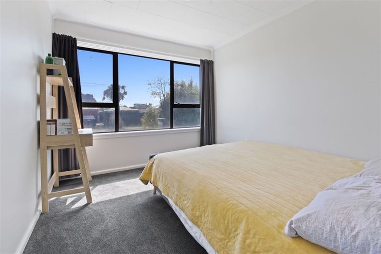 Photo of property in 1/5 Nottingham Avenue, Halswell, Christchurch, 8025