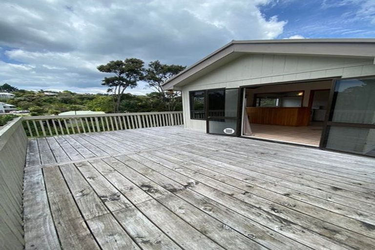 Photo of property in 180 Greenhithe Road, Greenhithe, Auckland, 0632