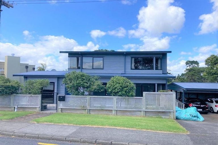 Photo of property in 39 Cockle Bay Road, Cockle Bay, Auckland, 2014