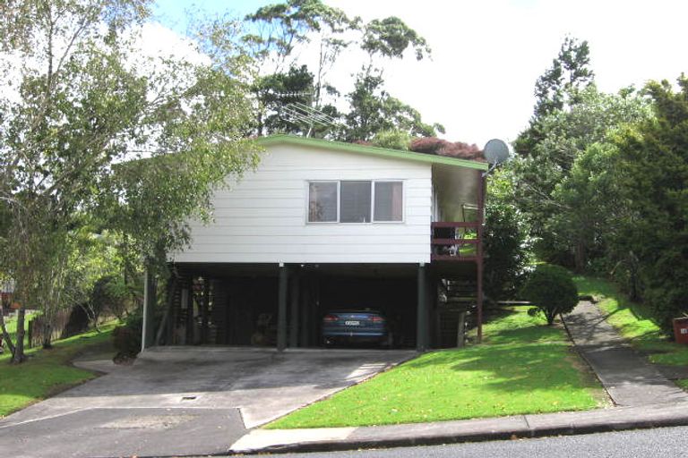 Photo of property in 58 Spence Road, Henderson, Auckland, 0612
