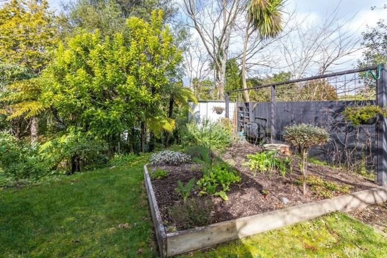 Photo of property in 15 Kurupae Road, Hilltop, Taupo, 3330