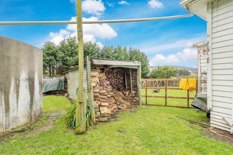 Photo of property in 11 Duncan Street, Tokanui, 9884