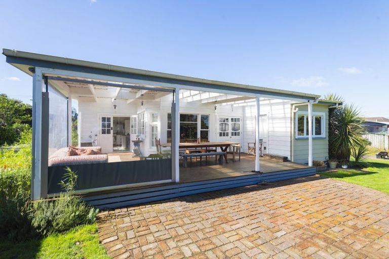 Photo of property in 12 Pine Street, Mangapapa, Gisborne, 4010
