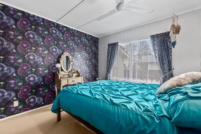 Photo of property in 14 Bell Street, Featherston, 5710