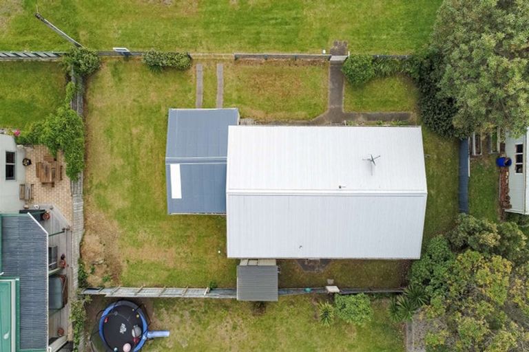 Photo of property in 3 Ruanui Street, Himatangi Beach, Foxton, 4891