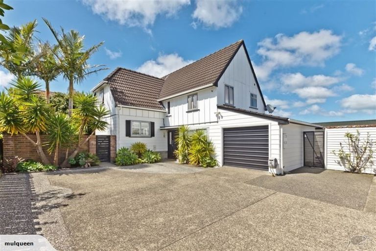 Photo of property in 3/14 Otakau Road, Milford, Auckland, 0620