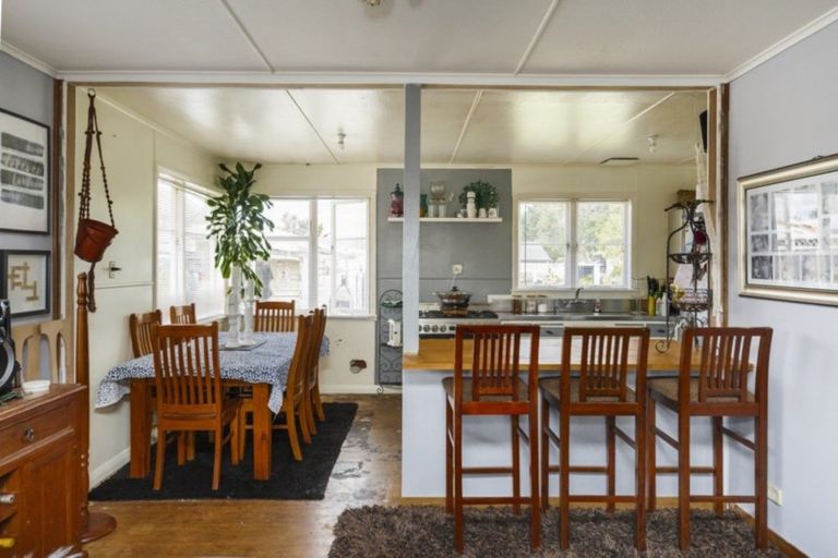 Photo of property in 36 Liverpool Street, Takaro, Palmerston North, 4412