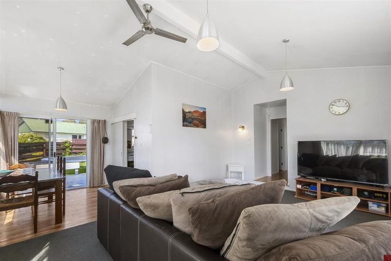 Photo of property in 6 Beryl Place, Pukehangi, Rotorua, 3015