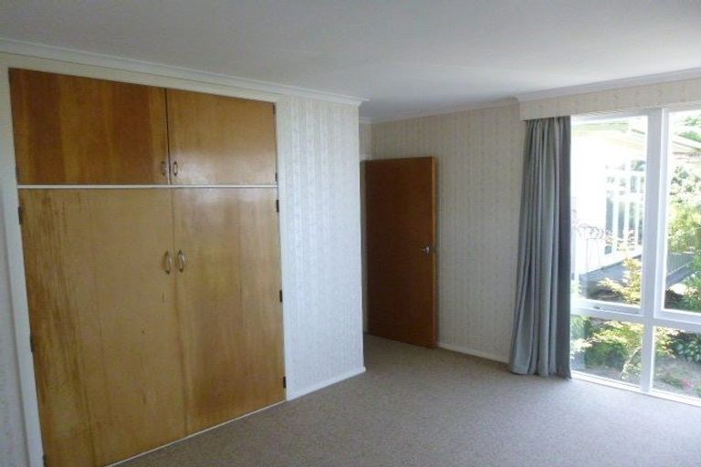 Photo of property in 31 Dowse Drive, Maungaraki, Lower Hutt, 5010