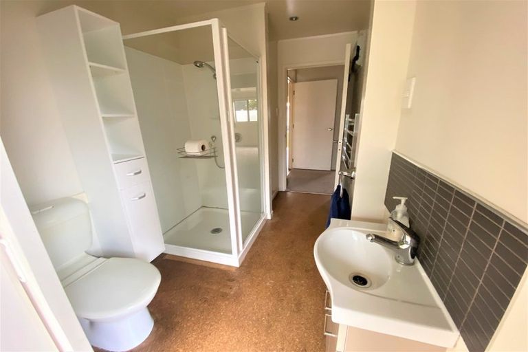 Photo of property in 27b Bay Street, Red Beach, 0932