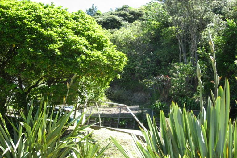 Photo of property in 33 Homebush Road, Khandallah, Wellington, 6035