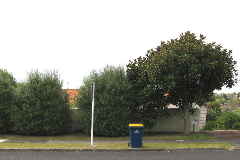 Photo of property in 182 Stapleford Crescent, Browns Bay, Auckland, 0630