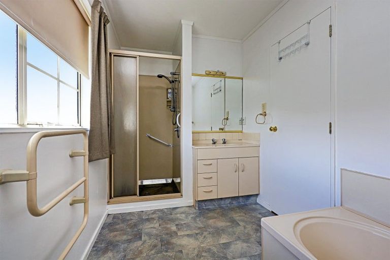 Photo of property in 405a Eastbourne Street East, Hastings, 4122