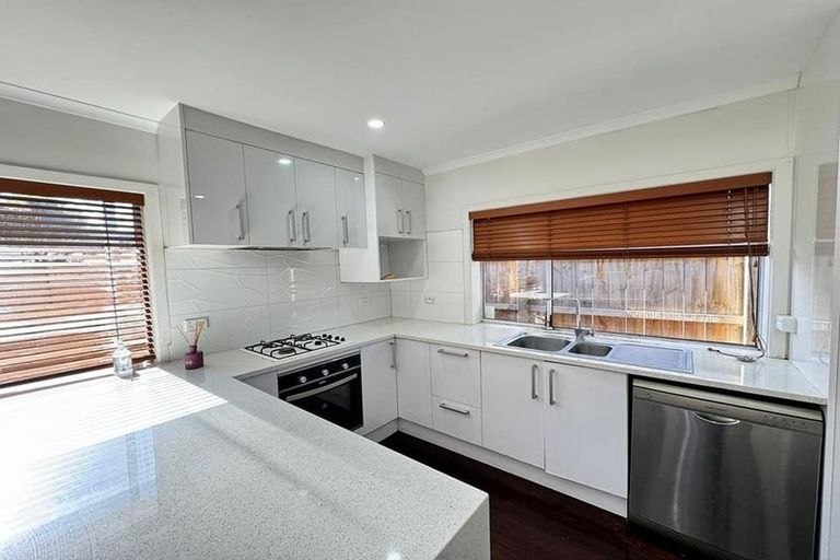 Photo of property in 1a Butterworth Avenue, Opaheke, Papakura, 2113